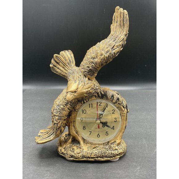 Vintage Desktop Eagle Resin Quartz Clock - Picture 1 of 6